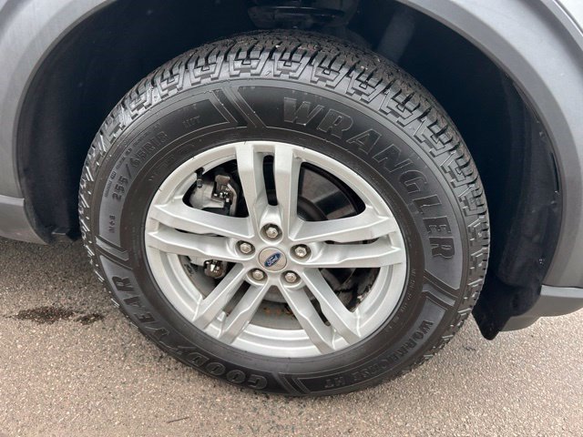 Used 2021 Ford Explorer XLT AWD/4WD image 56
