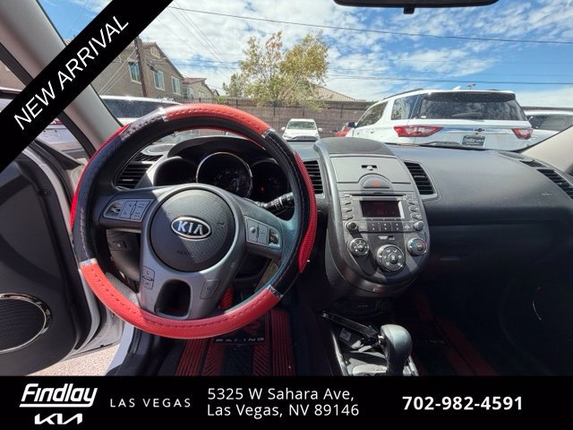Used 2011 Kia Soul + w/ Audio Pkg FWD image 9