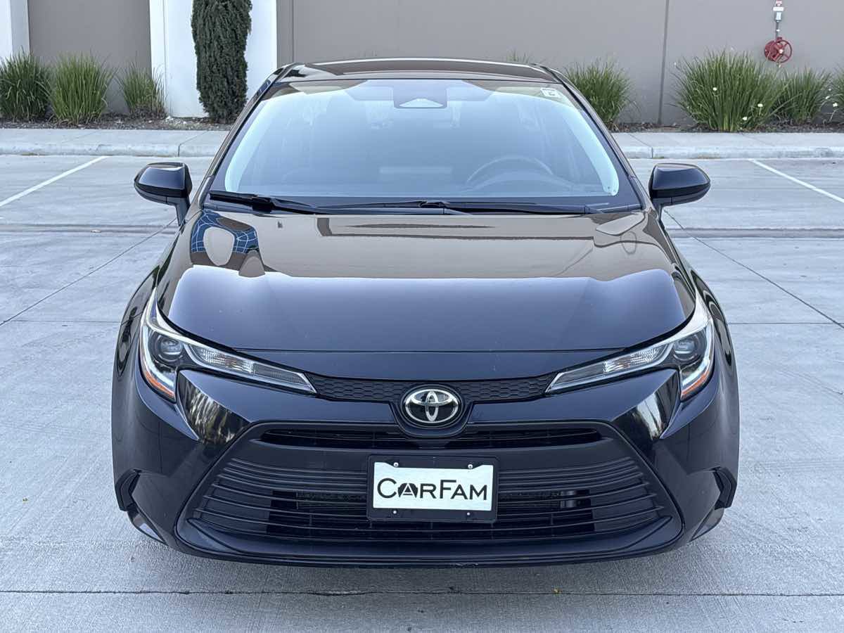 Used 2023 Toyota Corolla LE image 8