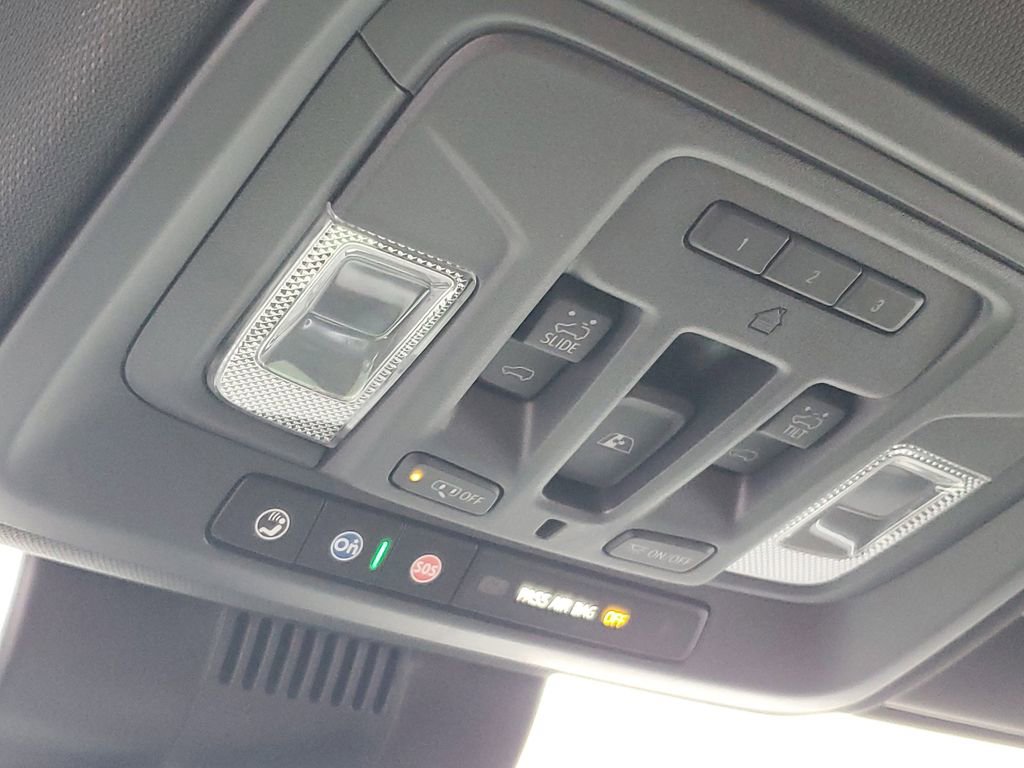 Used 2025 Chevrolet Silverado 2500 High Country w/ High Country Premium Package image 23