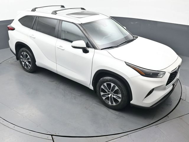 Certified 2023 Toyota Highlander XLE image 53