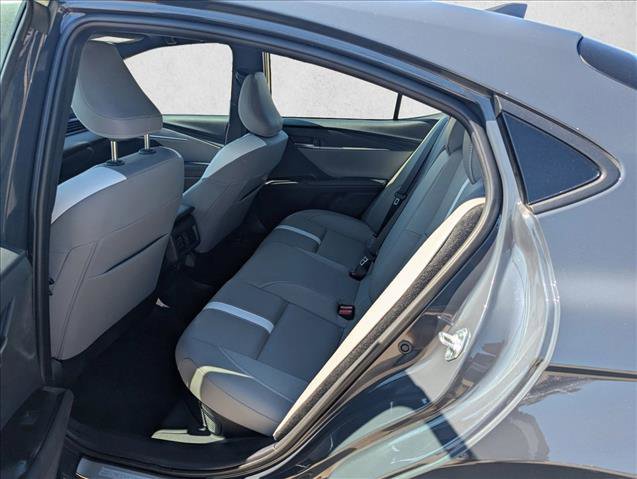Certified 2025 Toyota Camry SE image 17