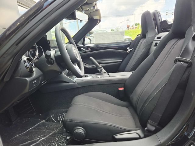 New 2026 MAZDA MX-5 Miata Club w/ Weather Package RWD image 13