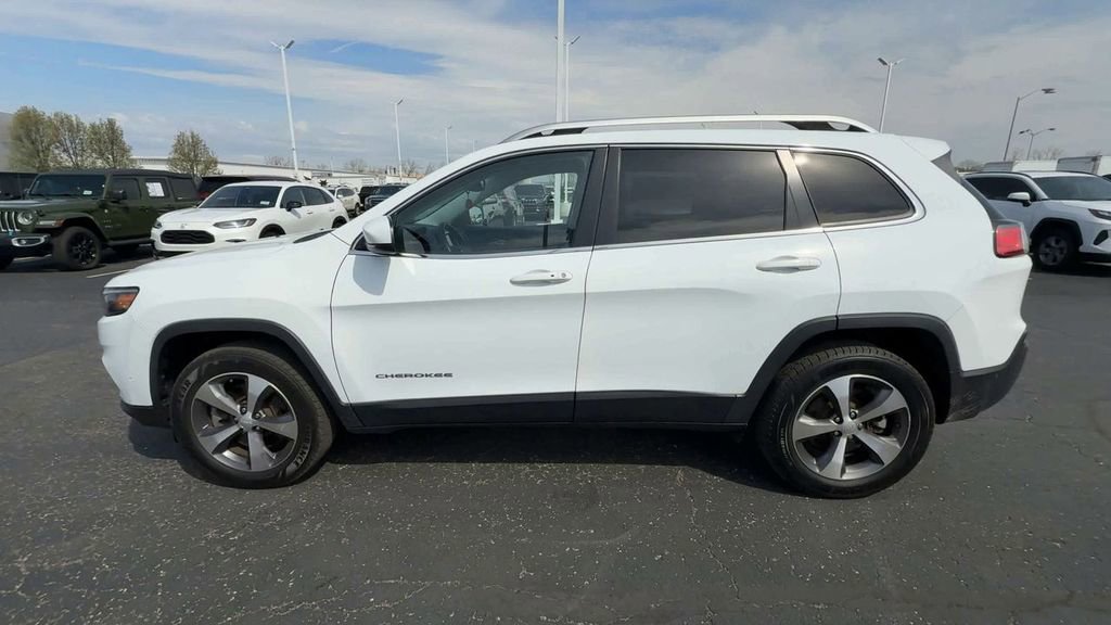 Used 2021 Jeep Cherokee Limited image 5