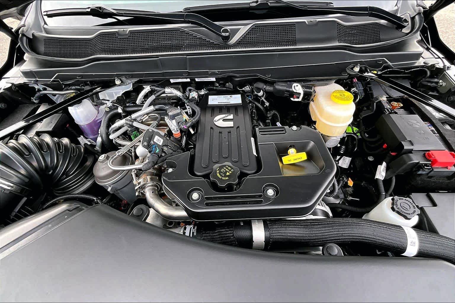 New 2026 RAM 3500 Limited AWD/4WD image 8