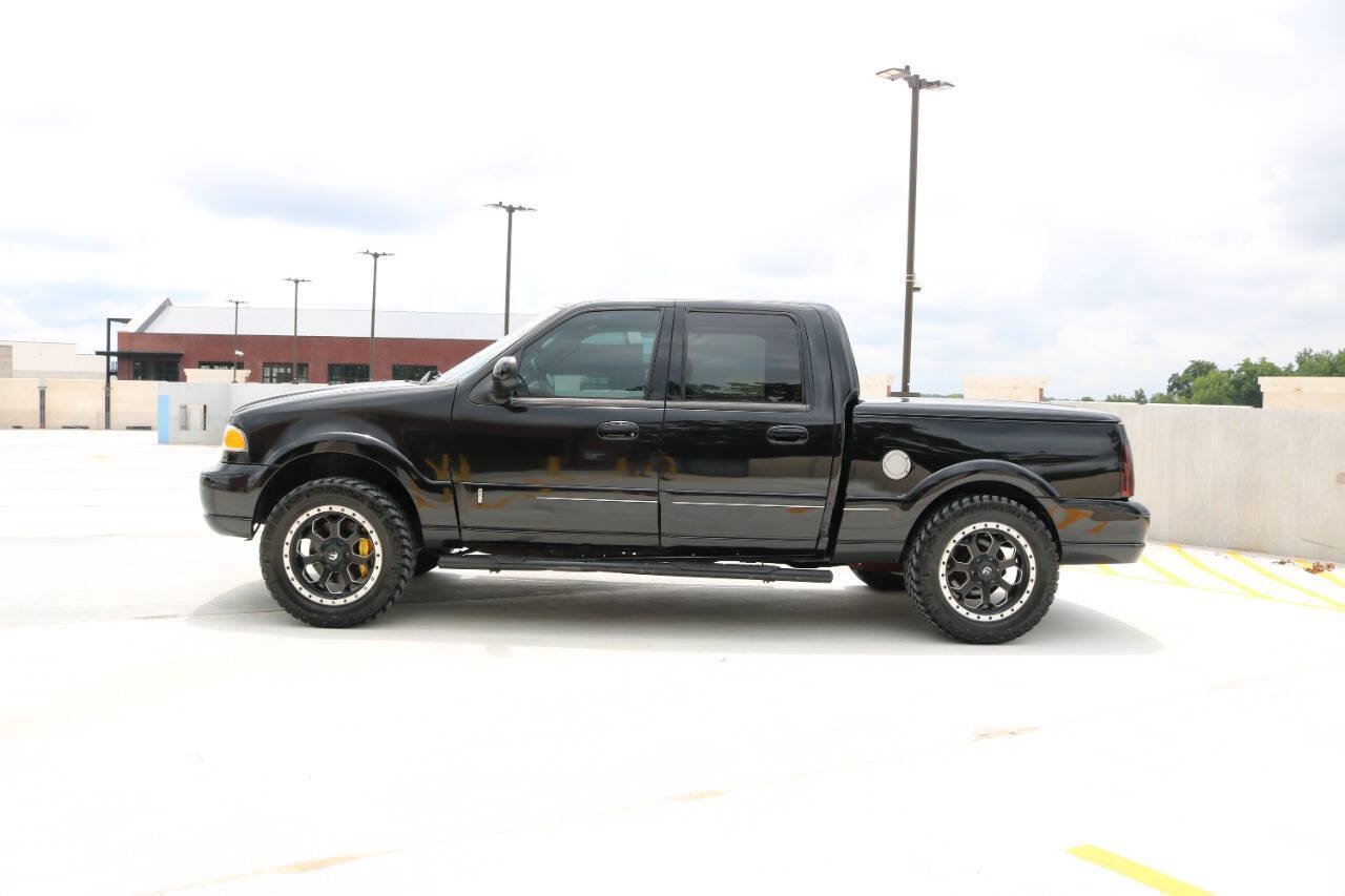 Used 2002 Lincoln Blackwood RWD image 37