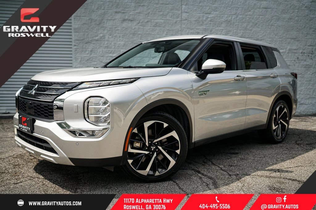Used 2023 Mitsubishi Outlander LE
