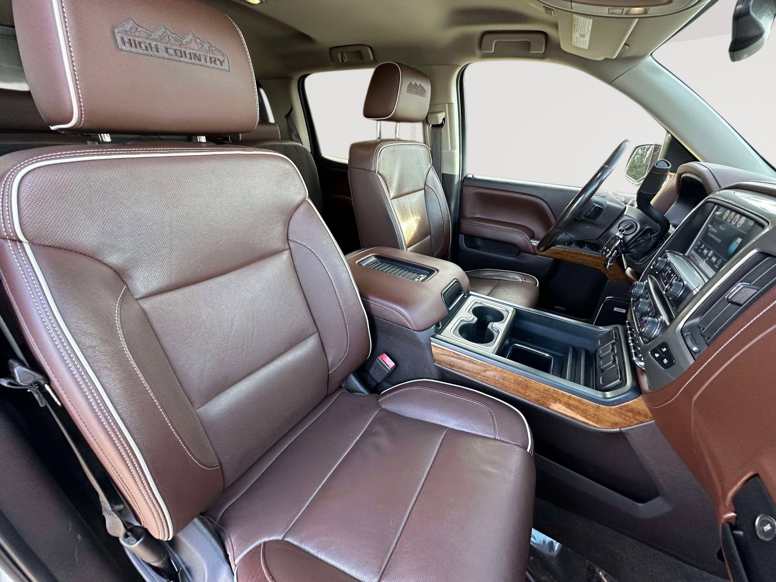 Used 2018 Chevrolet Silverado 1500 High Country image 28