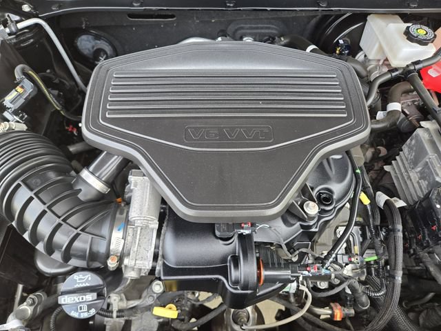 Used 2024 Chevrolet Blazer LT FWD image 30