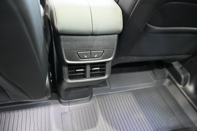 New 2026 GMC Terrain AT4 w/ Convenience Package III image 27