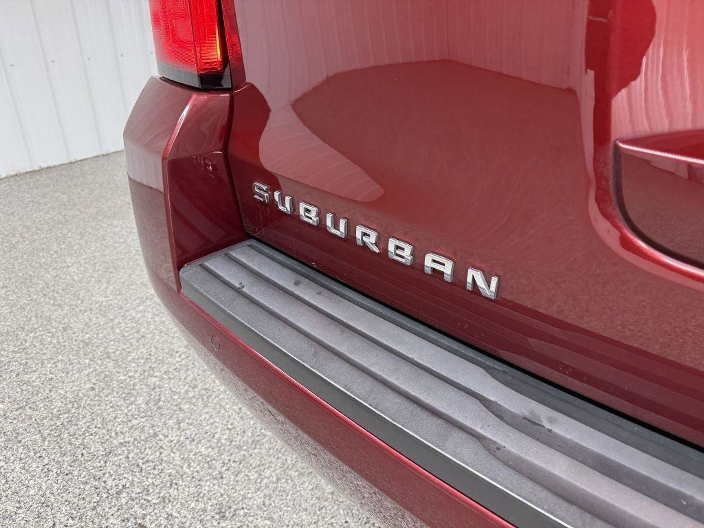 Used 2017 Chevrolet Suburban LS AWD/4WD image 7