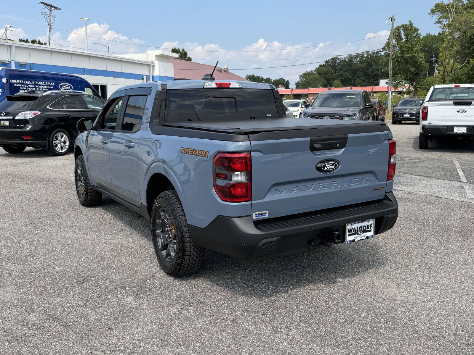 Used 2025 Ford Maverick Tremor AWD/4WD image 4
