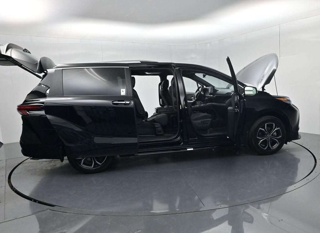 New 2026 Toyota Sienna Platinum AWD/4WD image 76