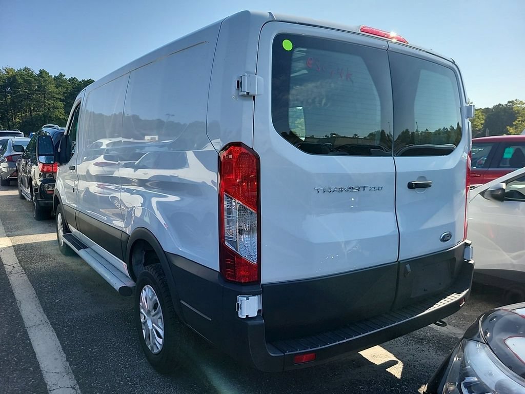 Used 2025 Ford Transit 250 Low Roof w/ Exterior Upgrade Package RWD image 4