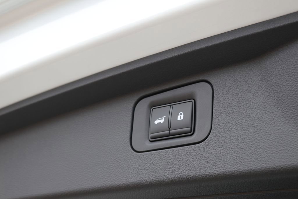 New 2026 INFINITI QX80 4WD image 32