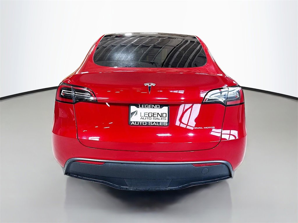 Used 2021 Tesla Model Y Long Range image 8