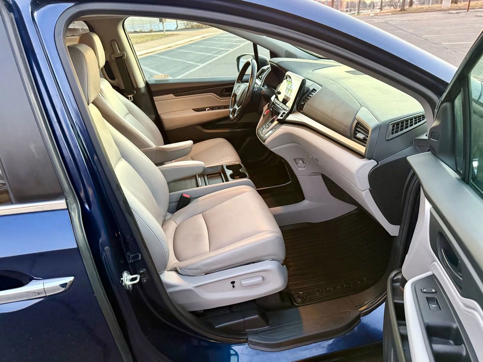 Used 2019 Honda Odyssey EX-L image 16