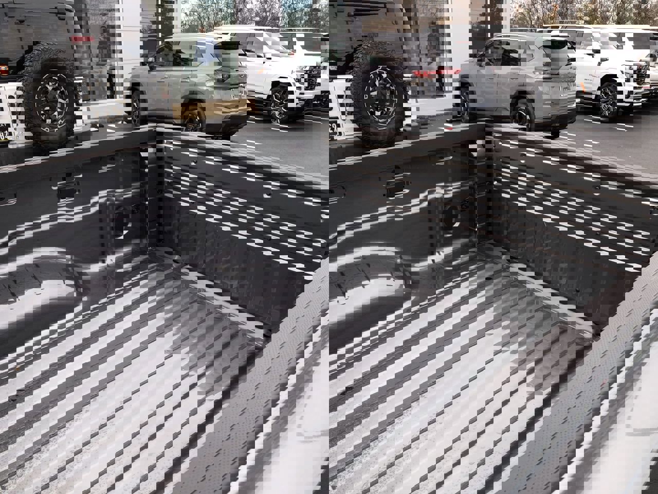 New 2026 Nissan Frontier SV w/ Tow Package image 17