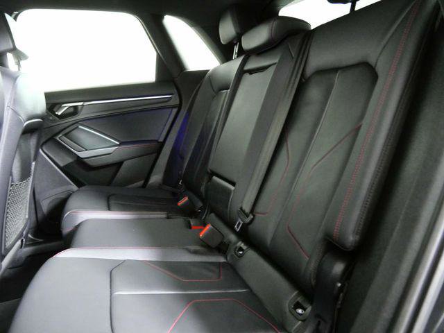 Used 2025 Audi Q3 2.0T Premium Plus w/ Premium Plus Package image 15