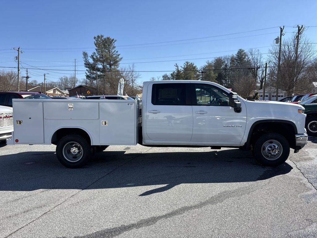 New 2025 Chevrolet Silverado 3500 LT w/ Convenience Package image 10