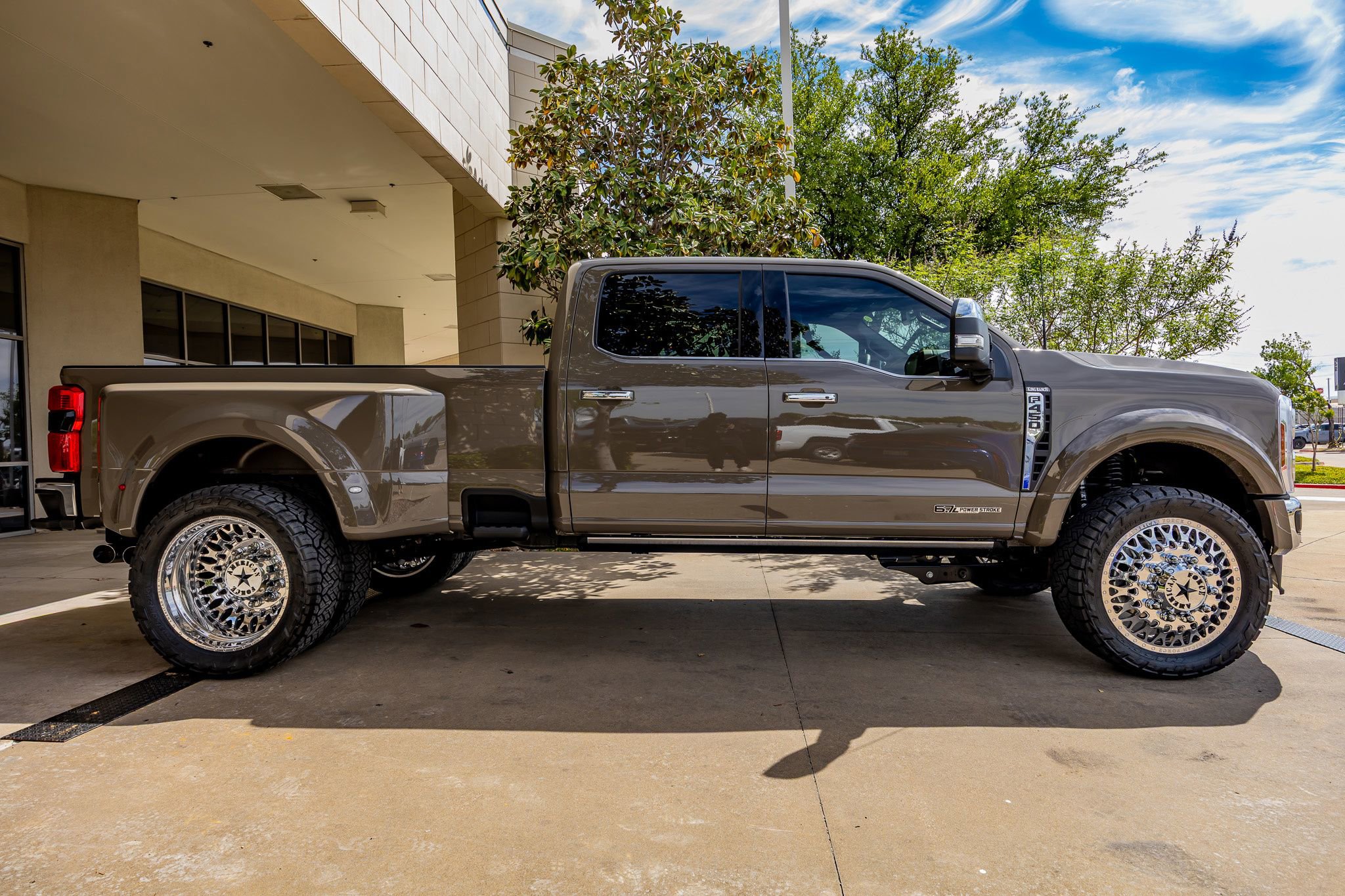 Used 2026 Ford F450 King Ranch w/ Chrome Package image 11