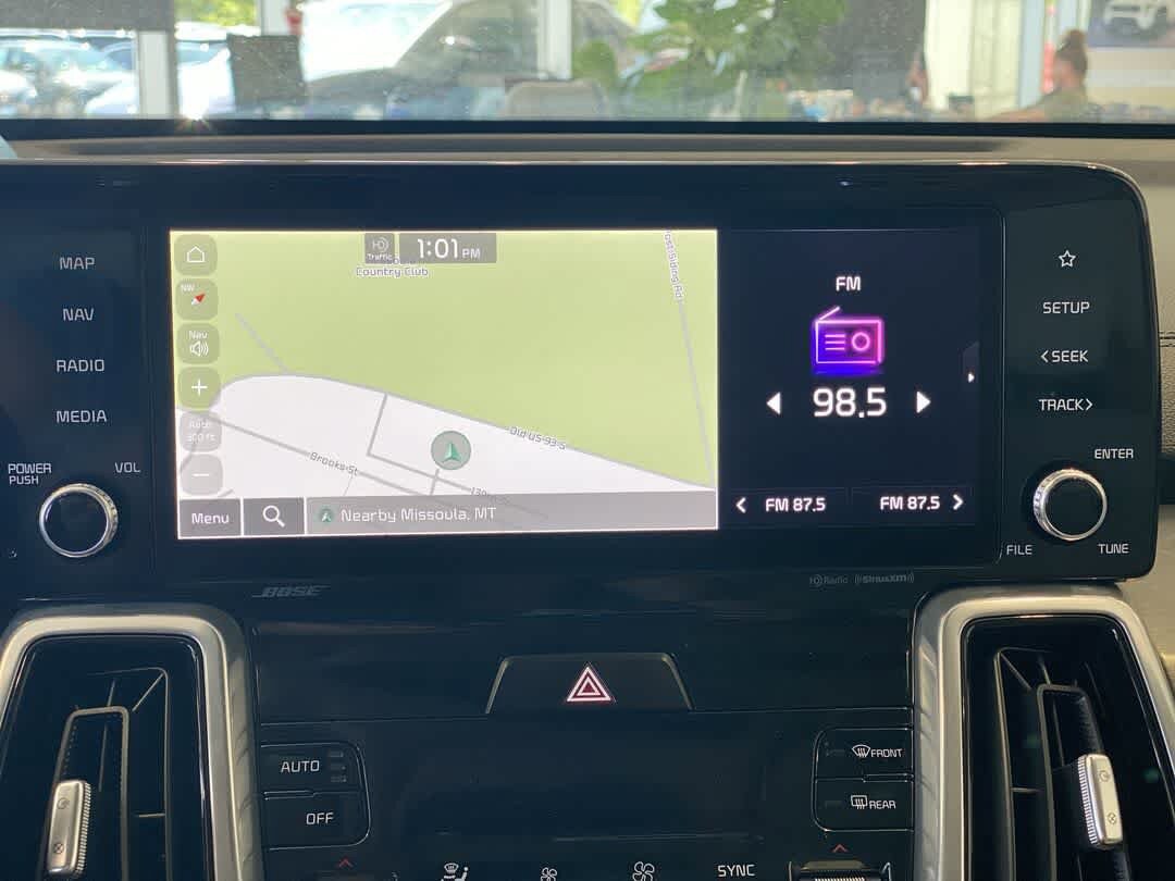 Used 2023 Kia Sorento SX Prestige w/ Panoramic Sunroof Package AWD/4WD image 19