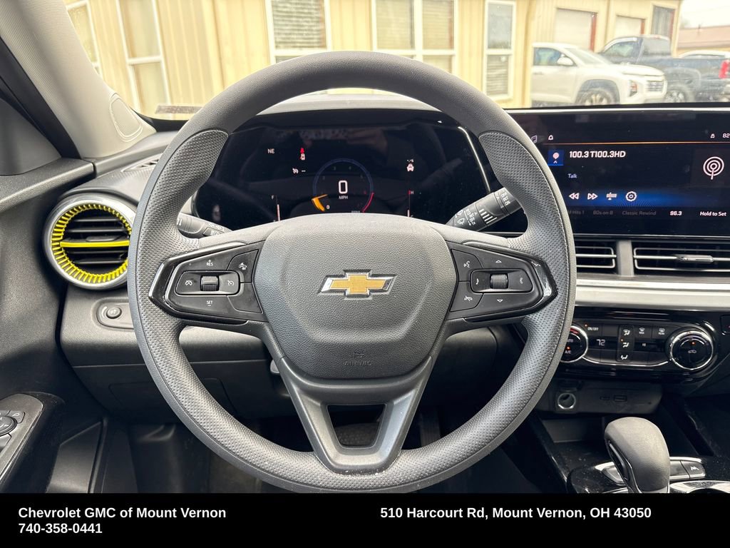 Used 2024 Chevrolet Trax LT image 14