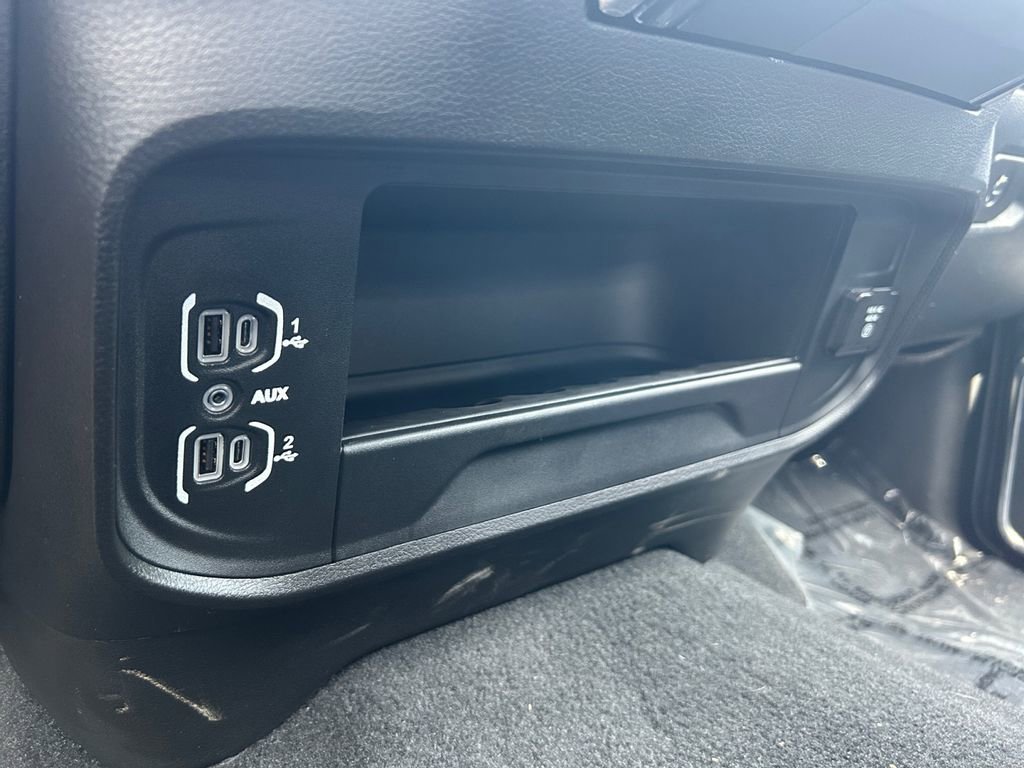 Used 2023 RAM 3500 Laramie image 40