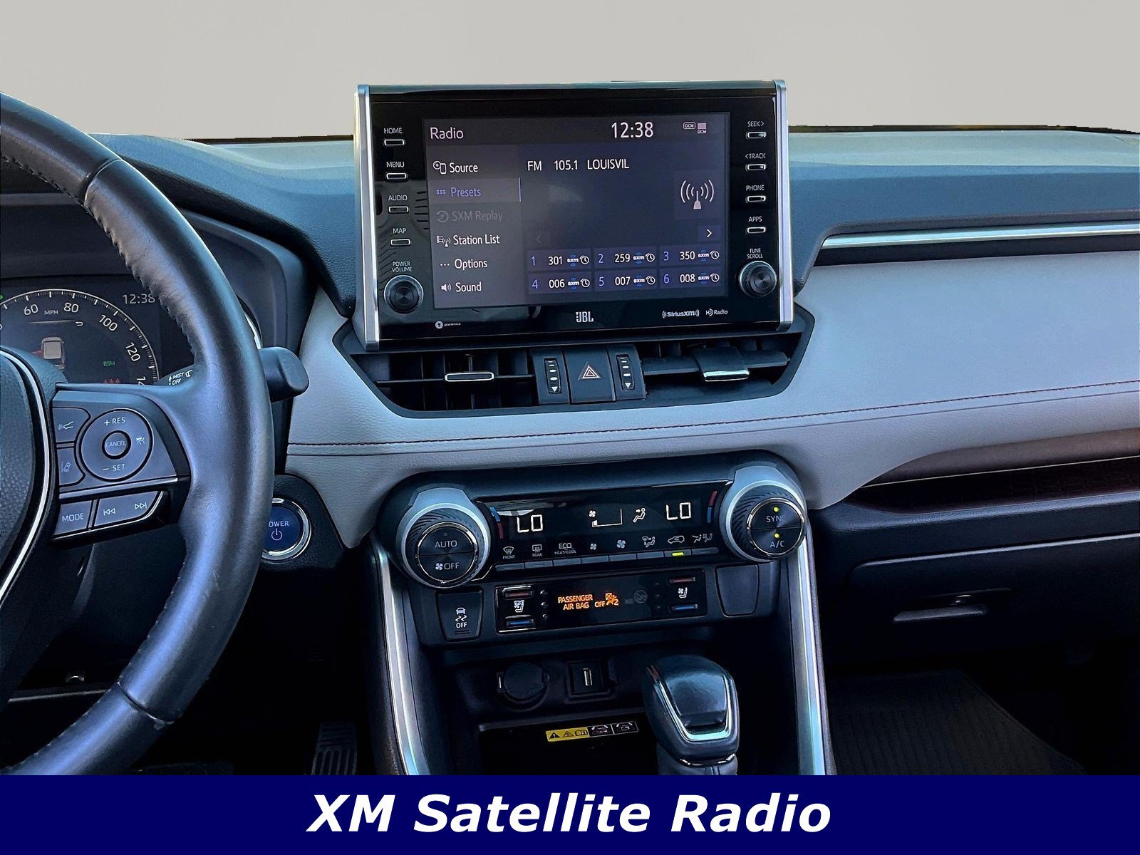 Used 2022 Toyota RAV4 Limited AWD/4WD image 9