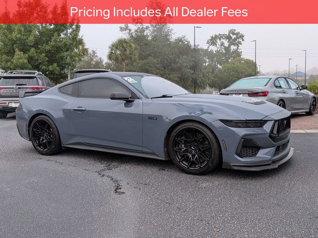 Used 2024 Ford Mustang GT Premium w/ GT Performance Package RWD image 2