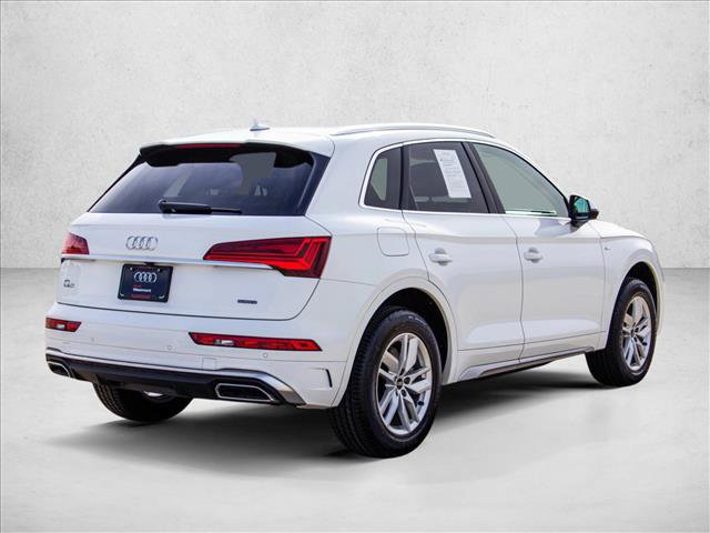 Used 2023 Audi Q5 2.0T Premium w/ Convenience Package AWD/4WD image 5