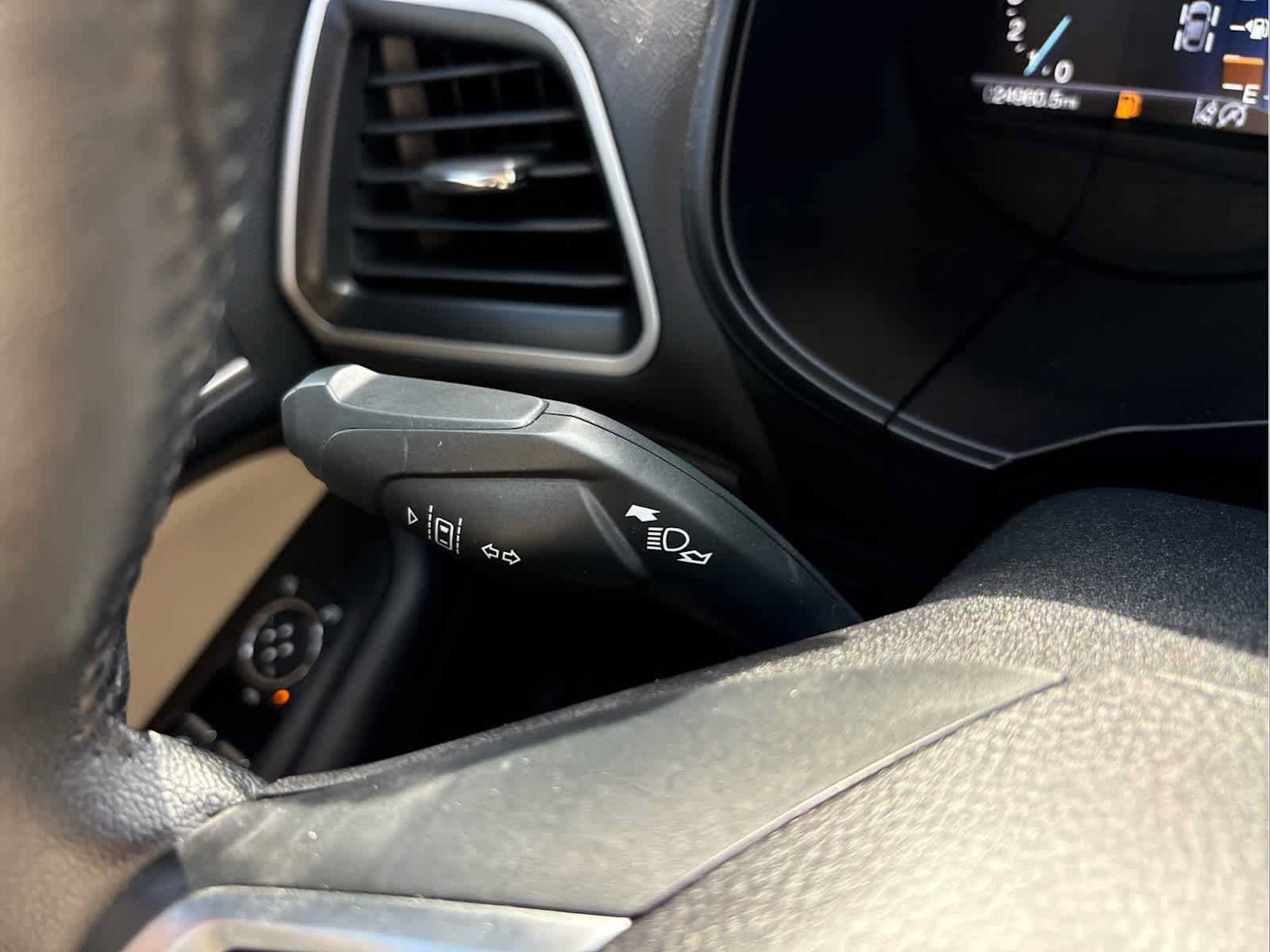 Used 2023 Ford Edge SEL w/ Convenience Package AWD/4WD image 25