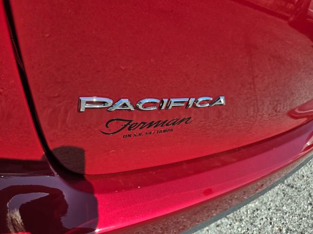 New 2026 Chrysler Pacifica Select FWD image 10