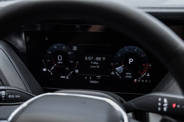 Used 2026 GMC Yukon Denali w/ Sun & Power Step Package AWD/4WD image 51