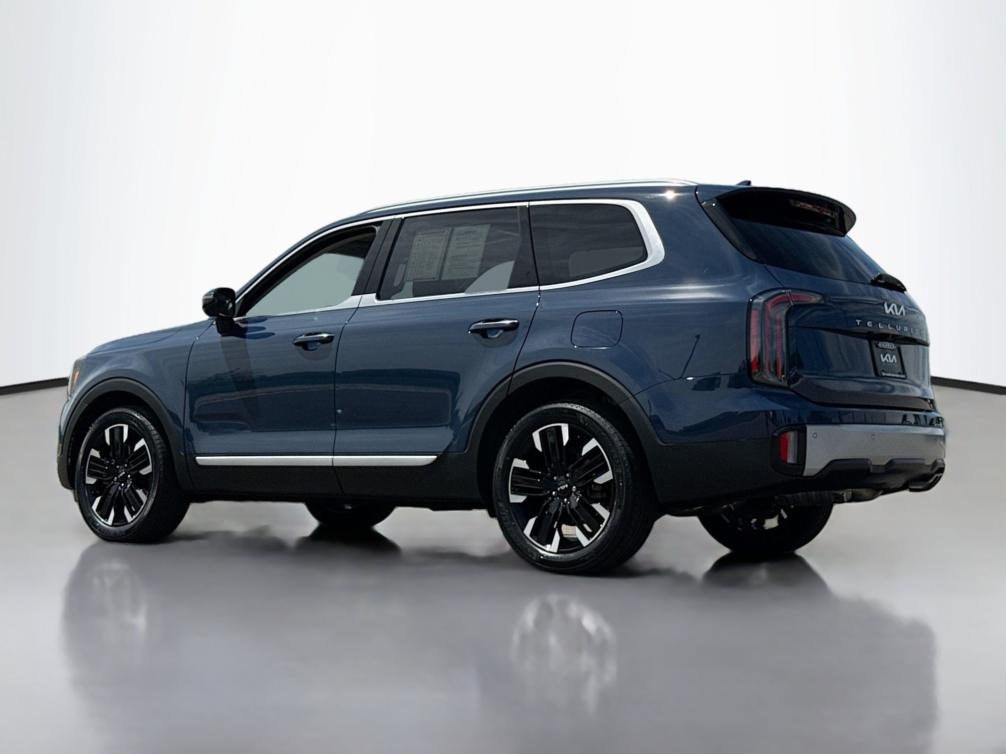 Used 2023 Kia Telluride SX Prestige AWD/4WD image 14
