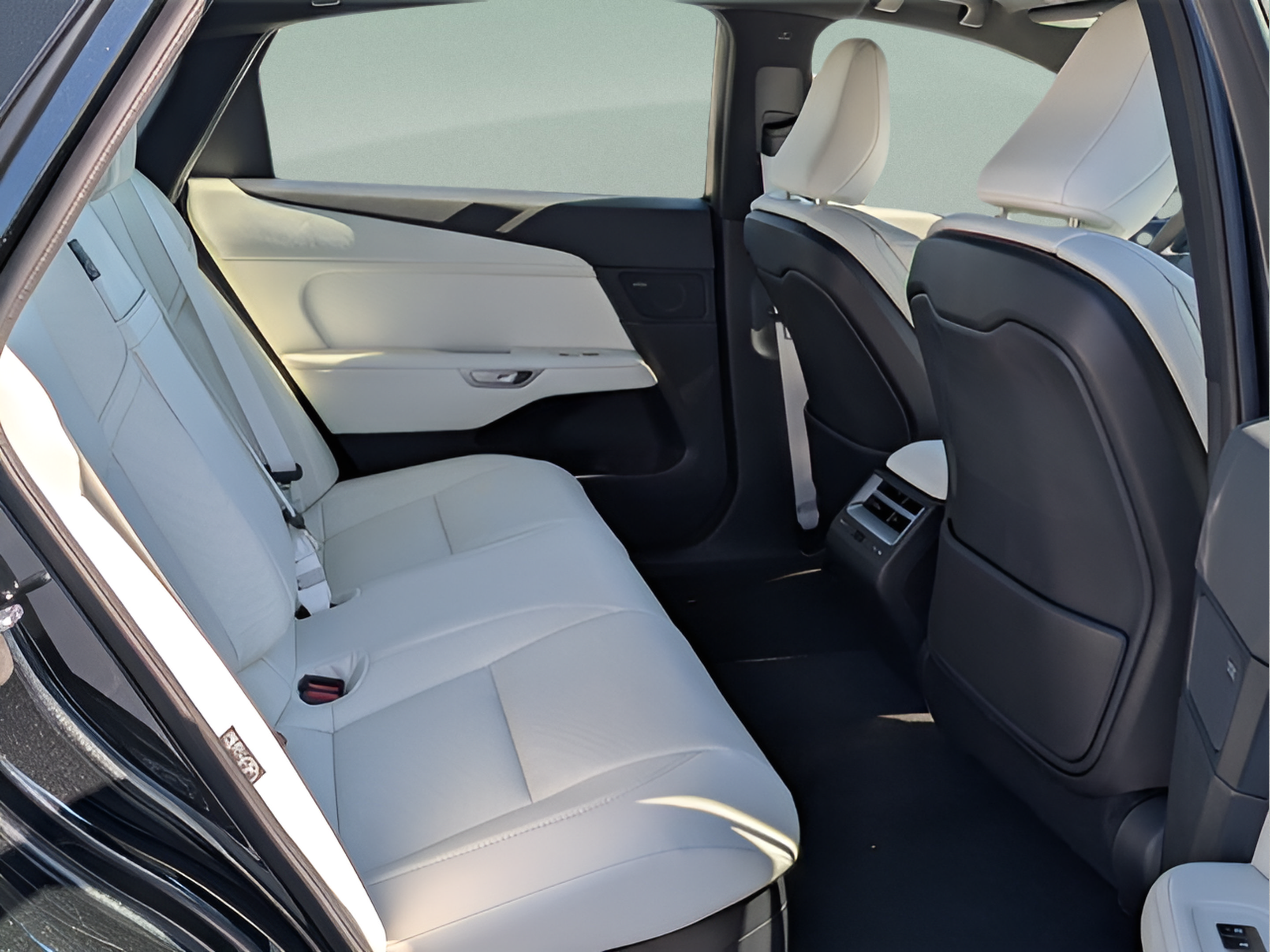New 2026 Lexus ES 350h w/ Accessory Package (K3) FWD image 15