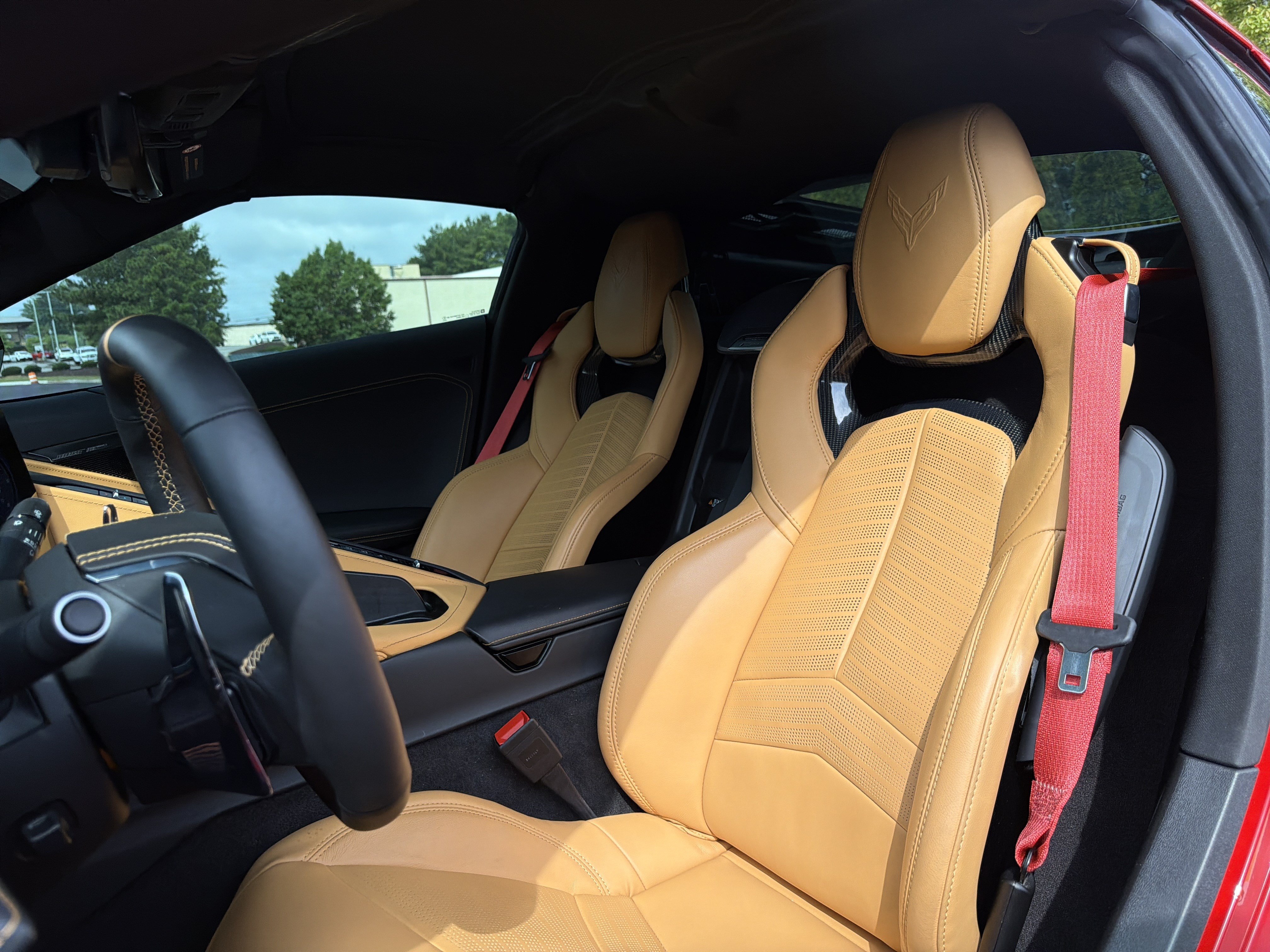 Used 2025 Chevrolet Corvette E-Ray w/ Stealth Interior Trim Package AWD/4WD image 7