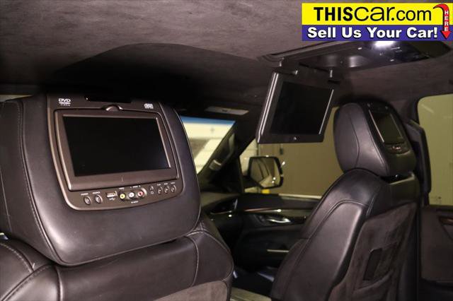 Used 2017 Cadillac Escalade Platinum image 21