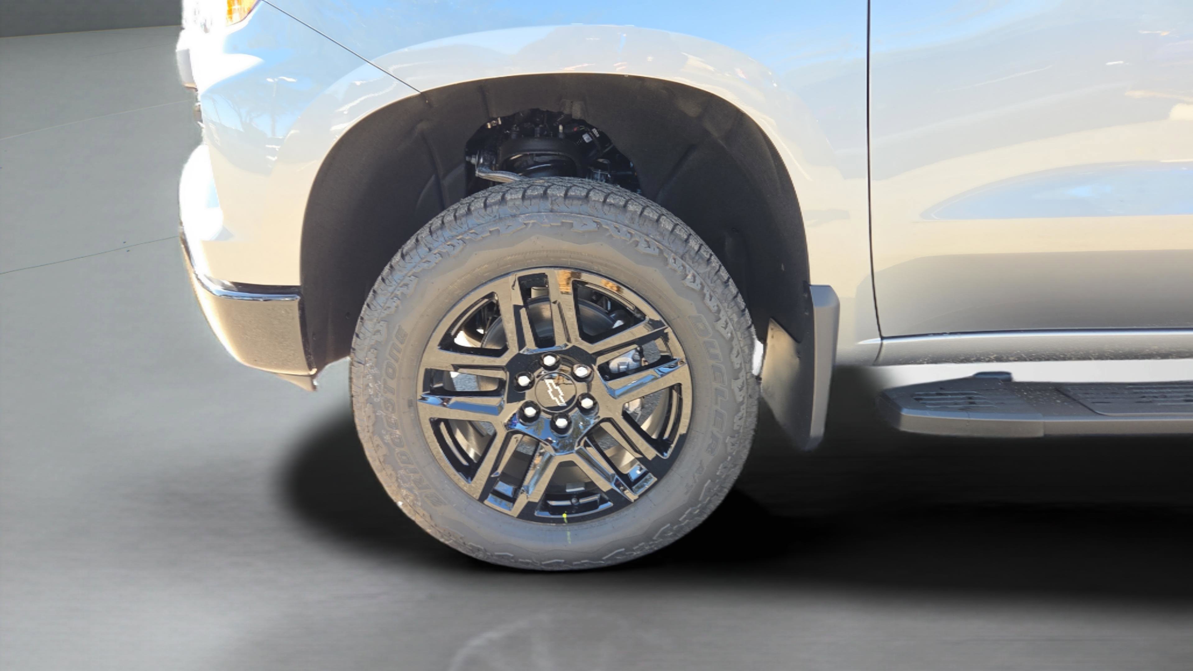 New 2026 Chevrolet Silverado 1500 Custom Trail Boss w/ LPO, Dark Essentials Package image 25