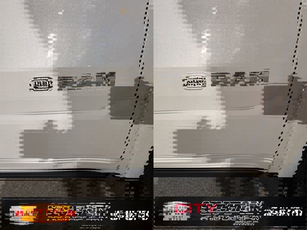 Used 2019 RAM 1500 Limited image 12