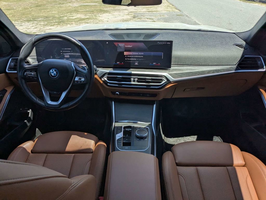 Used 2024 BMW 330e RWD image 12