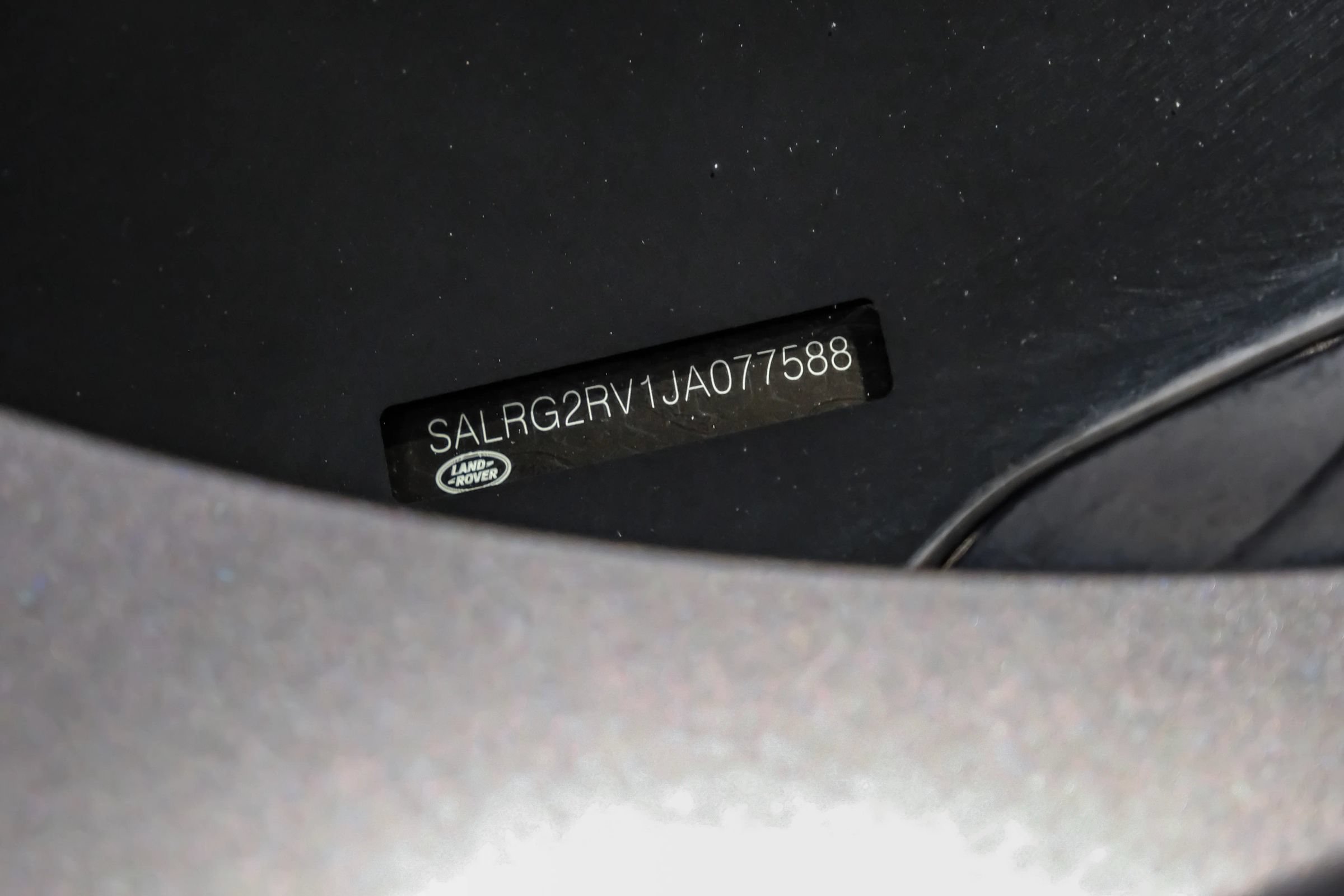Used 2018 Land Rover Discovery SE AWD/4WD image 59