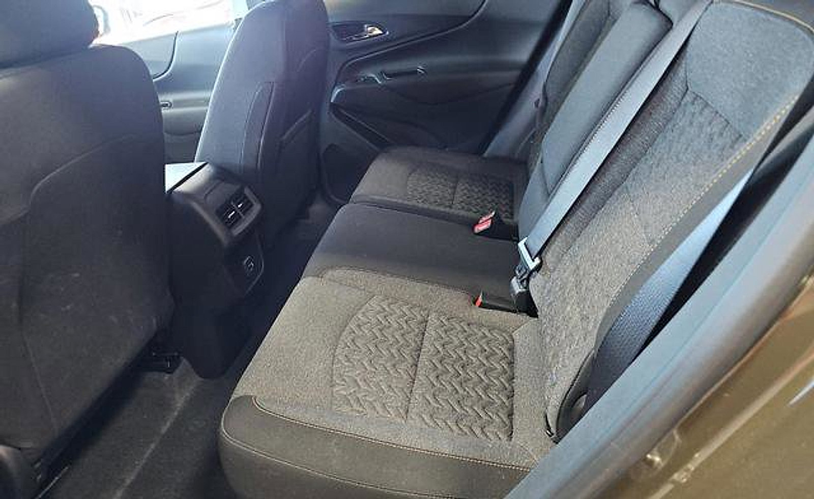 Used 2023 Chevrolet Equinox LT AWD/4WD image 15