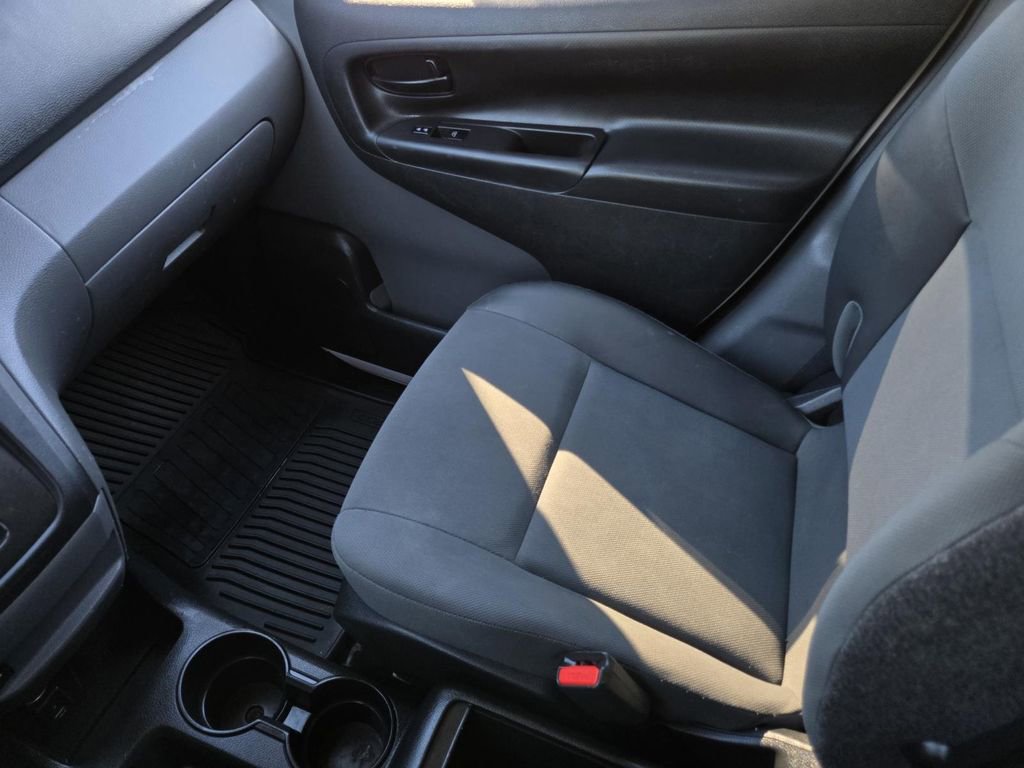 Used 2019 Nissan NV200 SV w/ Navigation Package image 27