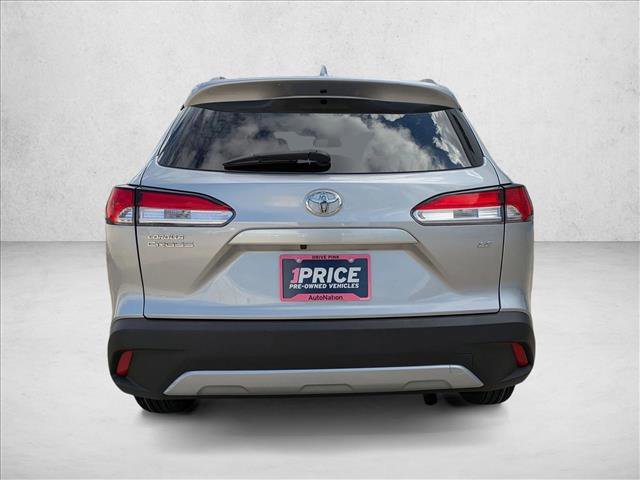 Used 2023 Toyota Corolla Cross LE image 7