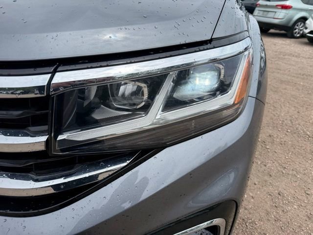 Used 2023 Volkswagen Atlas SEL Premium AWD/4WD image 10
