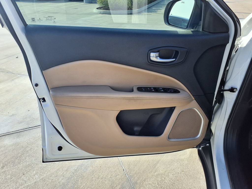 Used 2019 Jeep Compass Sport FWD image 13