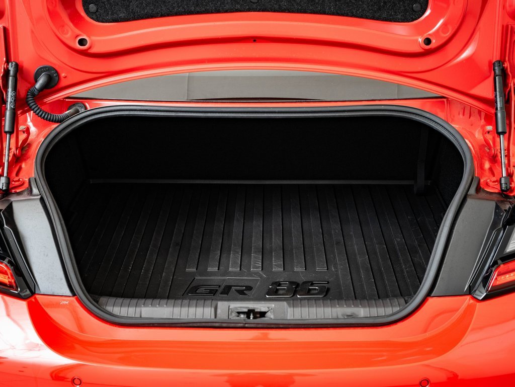 Used 2024 Toyota GR86 Premium image 19