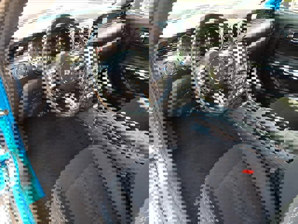 Used 2021 Ford Mustang EcoBoost w/ Equipment Group 101A image 11