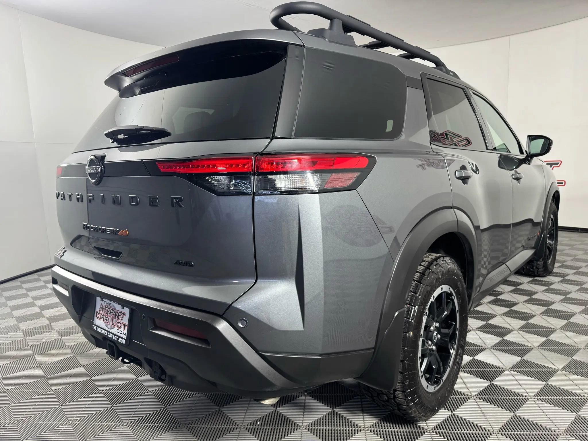 Used 2025 Nissan Pathfinder Rock Creek image 29